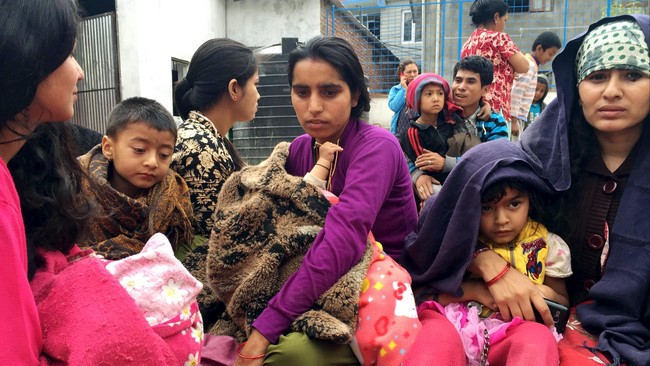 Kekerasan fisik dan seksual menjadi ancaman bagi para perempuan, termasuk anak-anak, yang hingga kini masih tinggal di tempat penampungan usai gempa Nepal.