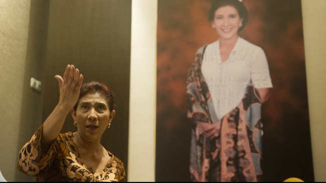 Menteri Kelautan dan Perikanan Susi Pudjiastuti kalah dalam putusan empat kapal yang terlibat illegal fishing asal Tiongkok, Sino.