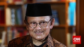 Habibie Dukung Poros Muda Golkar Gelar Munas