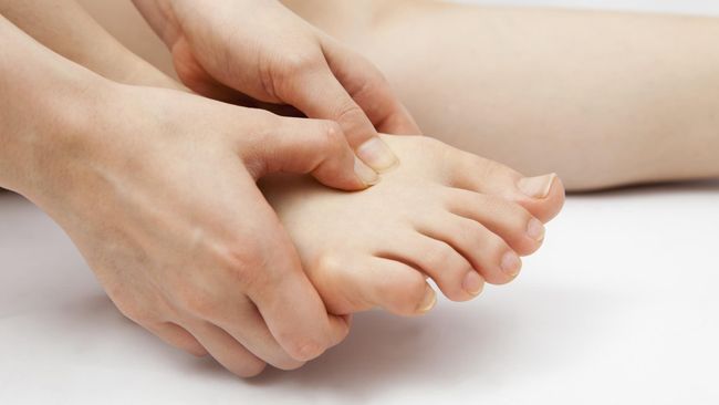 Rheumatoid arthritis adalah penyakit autoimun yang bisa menyerang di setiap kesempatan dalam hidup seseorang.