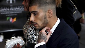 Zayn Malik Tak Menulis Pernyataan Keluar Dari One Direction