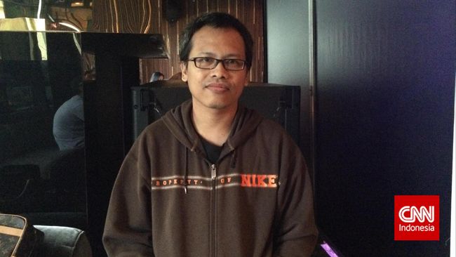 Eka Kurniawan Ada Gelombang Antikomunis Baru di Indonesia