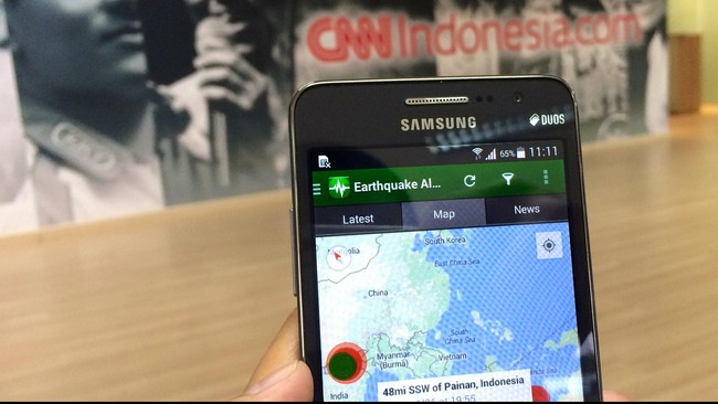 Banyak cara untuk mendeteksi lokasi titik gempa, salah satu yang paling mudah adalah melalui aplikasi gratisan di Android.