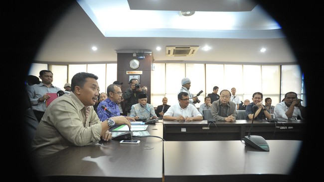 Pengalaman dalam pembentukan Tim Sembilan pada awal tahun ini akan menjadi dasar pengalaman Menpora Imam Nahrawi untuk membentuk Tim Transisi.