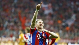 Tolak MU, Schweinsteiger Pilih Bertahan di Munich