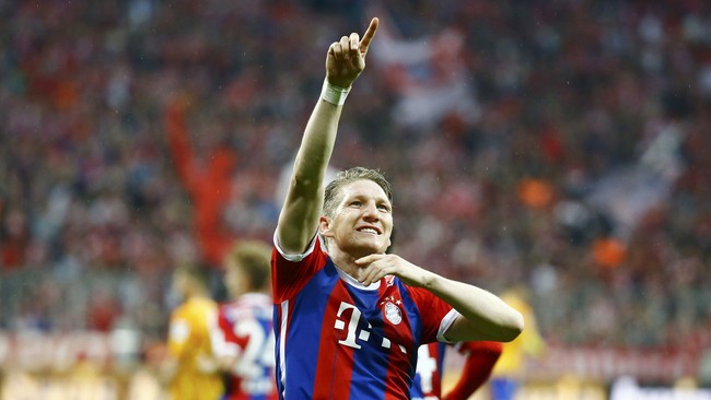 Schweinsteiger mengisyaratkan ingin mengakhiri kontraknya bersama Munich sebelum meninggalkan Allianz Arena. Hal itu akan membuat MU gigit jari.