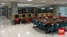 Berkunjung ke Perpustakaan DPR yang Sepi Pengunjung