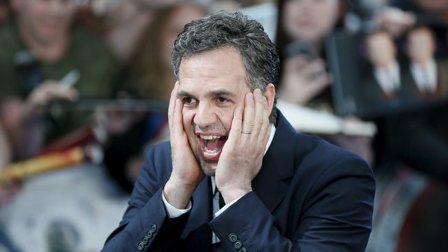 Film Dear President Obama: The Clean Energy Revolution is Now yang diproduseri Mark Ruffalo memaparkan fakta buruk pencemaran lingkungan.