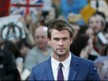 'Kencan Murmer' Chris Hemsworth dengan Penggemar