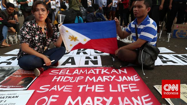 Menanti Maut dan Rasa Keadilan Sejak tahun 1979 pemerintah Indonesia melalui Kejaksaan Agung telah menghujamkan timah panas pada 79 terpidana mati.