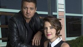 Hawkeye 'Curhat' melalui Lagu 'Thinking Out Loud'