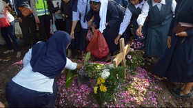Panggilan Hati Para Pemandi Jenazah Terpidana Mati