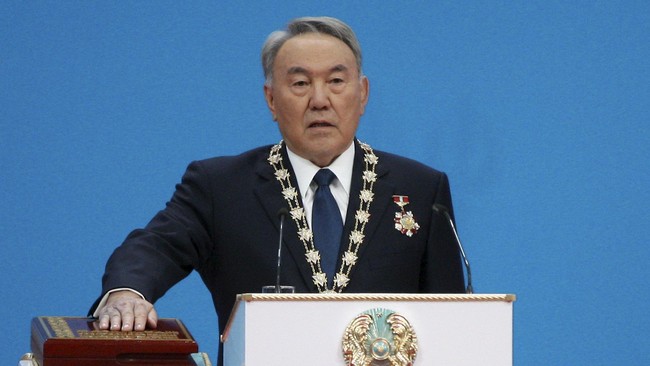 Duta Besar Kazakhstan untuk Indonesia, Ashkat Orazbay, mengatakan minimnya penumpang menjadi alasan belum adanya penerbangan langsung dari Jakarta-Astana.