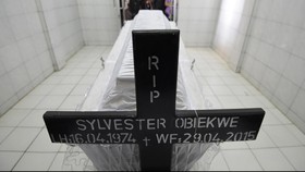 Tiba di Cikini, Jenazah Sylvester Obiekwe Masih Kurang Baik