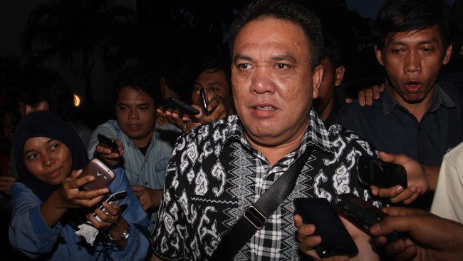 BK DPRD DKI Jakarta hanya meminta penjelasan dari Fahmi terkait alur kasus UPS hingga akhirnya dia ditetapkan sebagai tersangka.