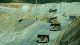 Akuisisi Terlarang Saham PT Newmont Nusa Tenggara?