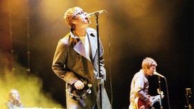 Sutradara Oasis Knebworth Singgung Reuni Gallagher Bersaudara