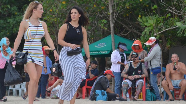 Gubernur Bali Wayan Koster mengklaim lebih dari 20 wisman dari Eropa telah memesan kamar hotel untuk kedatangan pada November nanti.