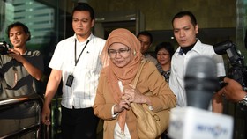 Sekjen DPR: Perjalanan Istri Pimpinan Dibiayai Negara