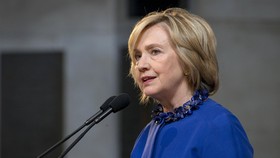 Partai Republik Desak Hillary Dukung Kesepakatan Dagang Obama