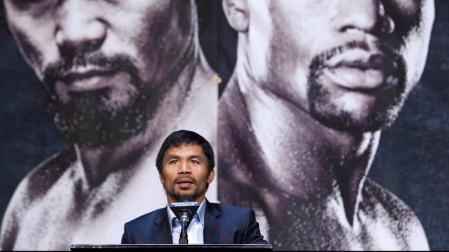 Pertarungan panas antara Floyd Mayweather Jr. dan Manny Pacquiao tak membuat kedua petinju melupakan sosok perempuan di samping mereka.