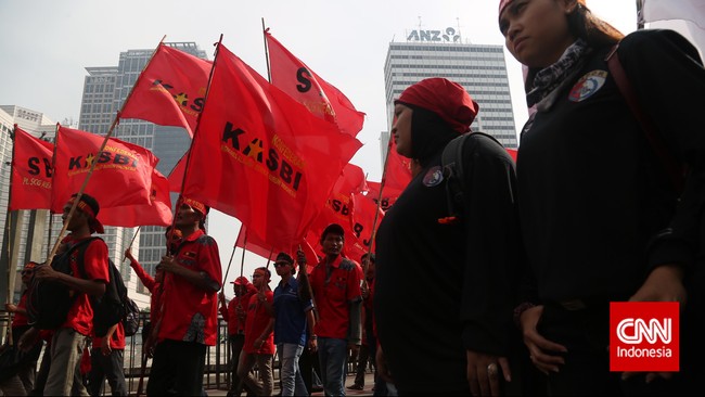 Buruh tetap ingin menyuarakan tuntutan mereka di depan Istana, Sebanyak 10 tuntutan akan diajukan kepada pemerintah dalam unjuk rasa hari ini.