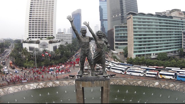 Fraksi Gerindra di DPR setuju dengan usulan gubernur Jakarta berikutnya ditunjuk oleh presiden dengan tetap memperhatikan usul atau pendapat DPRD.