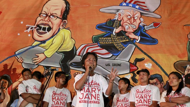 Keluarga Mary Jane mengungkapkan kritik pedas terhadap langkah pemerintah Presiden Filipina Beningno Aquino III dalam menangani kasus putri mereka.