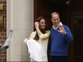 Saat William, Kate, dan Putri Charlotte Memohon Privasi