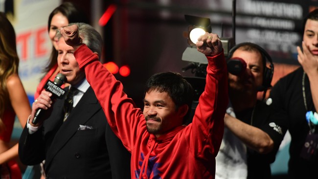 Manny Pacquiao tak perlu berkata untuk membuat Filipina bersatu. Cukup Pacquiao naik ring dan bertarung, maka Filipina akan dibuatnya bersatu.