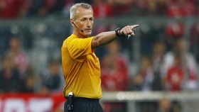 Wasit Inggris Pimpin Derby Britania di Fase Gugur