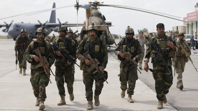 Polisi Afghansitan kemungkinan tak menerima gaji karena perselisihan terkait kendali dana abadi keamanan Afghansitan antara pemerintah dan negara donor.