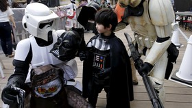 Layar IMAX Dikuasai 'Star Wars' Sebulan Penuh