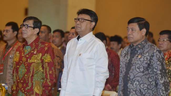 Menkopolhukam mengaku telah menyiapkan tim panitia seleksi anggota KPK dengan syarat kehati-hatian yang tinggi untuk memilih orang-orang tersebut.