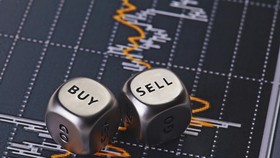 Menit-Menit Akhir, IHSG Ditutup Menguat