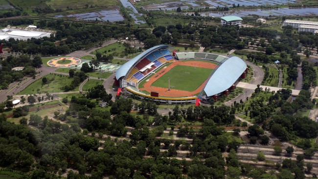 Upaya Palembang untuk menjadi tuan rumah penutupan Asian Games 2018 terancam. Wakil Presiden OCA Wei Jizhong menganggap hal tersebut tak memungkinkan.