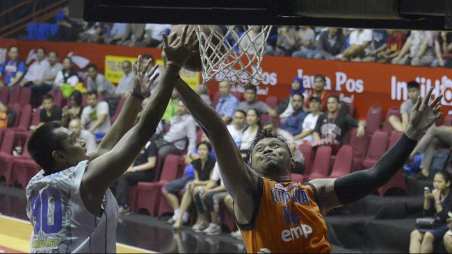 Kompetisi bola basket profesional Indonesia kembali menggunakan nama Indonesian Basketball League (IBL) setelah lima tahun menggunakan nama NBL Indonesia.