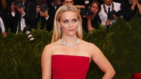 Inspirasi Kampung Halaman di Merek Fesyen Reese Witherspoon
