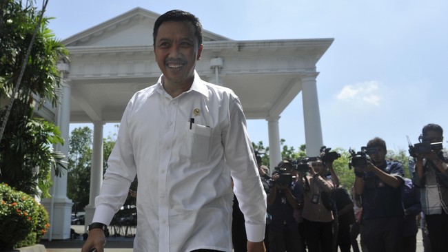 Menteri Pemuda dan Olahraga (Menpora), Imam Nahrawi, mengklaim ada tim investigasi dari FIFA dan AFC yang akan menyambangi Indonesia.