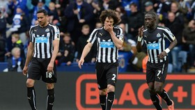 Babak 1: Newcastle dan Hull Masih Berjuang Hindari Degradasi