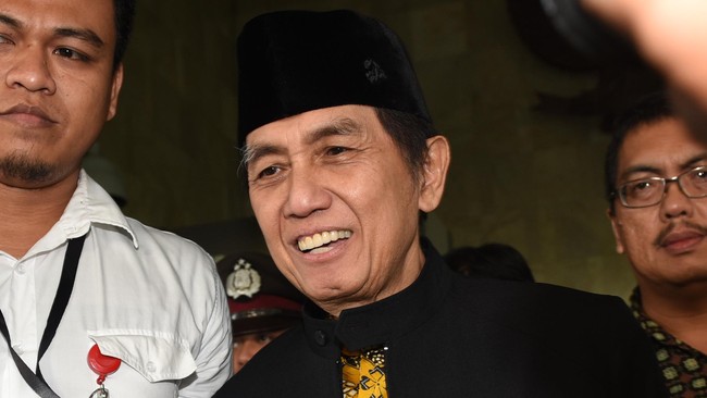 KPK sebut mantan Dirjen Pajak itu melakukan penyidikan secara terbalik, menetapkan tersangka dahulu baru memeriksa saksi, dapatkan barang bukti.