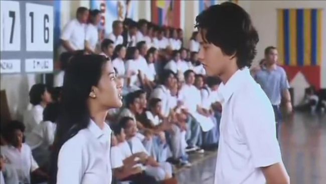 Ada Apa Dengan Cinta? 2 bakal kembali membikin hati para penontonnya galau tak karuan pada 28 April 2016 mendatang di bioskop-bioskop Tanah Air.