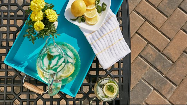 Tren Minum Air Lemon Setiap Hari, Apa Manfaat dan Efek Sampingnya? Tren Minum Air Lemon Setiap Hari, Apa Manfaat dan Efek Sampingnya?
