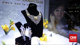 Melihat Pameran Perhiasan Mewah yang Menghipnotis Kaum Hawa