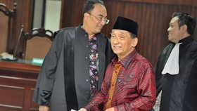 Fuad Amin Bakal Jawab Dakwaan Jaksa KPK dengan Khayalan