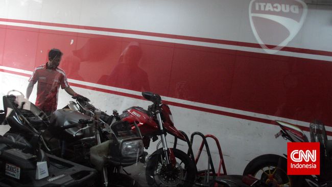 Mengatasi Mesin Motor Bau Sangit Jangan anggap enteng bila kita sering mendapati mesin motor bau sangit.