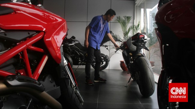 Selain Mobil Mewah, Moge Juga Bakal Kena Larangan Isi Pertalite Ada banyak model motor di dalam negeri yang mesinnya di atas 250 cc, ini kebanyakan moge dengan status impor.
