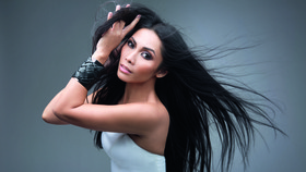 Anggun Jadi 'Ratu' Semalam untuk Michael Bolton