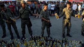 Satpol PP DKI Tak Toleransi Tempat Hiburan yang Melanggar
