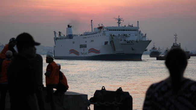 Kemenhub meluncurkan aplikasi Sistem Informasi Tol Laut (SITOLAUT) pada Selasa (15/12). Aplikasi dapat mengawasi pergerakan barang dan disparitas harga.